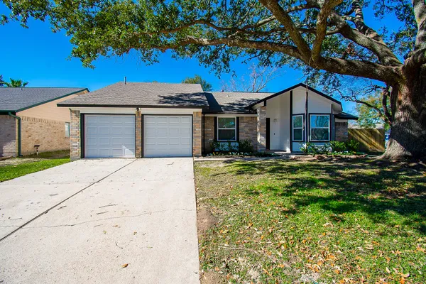 $2,050 | 16419 North Bend Drive, Houston, TX 77073