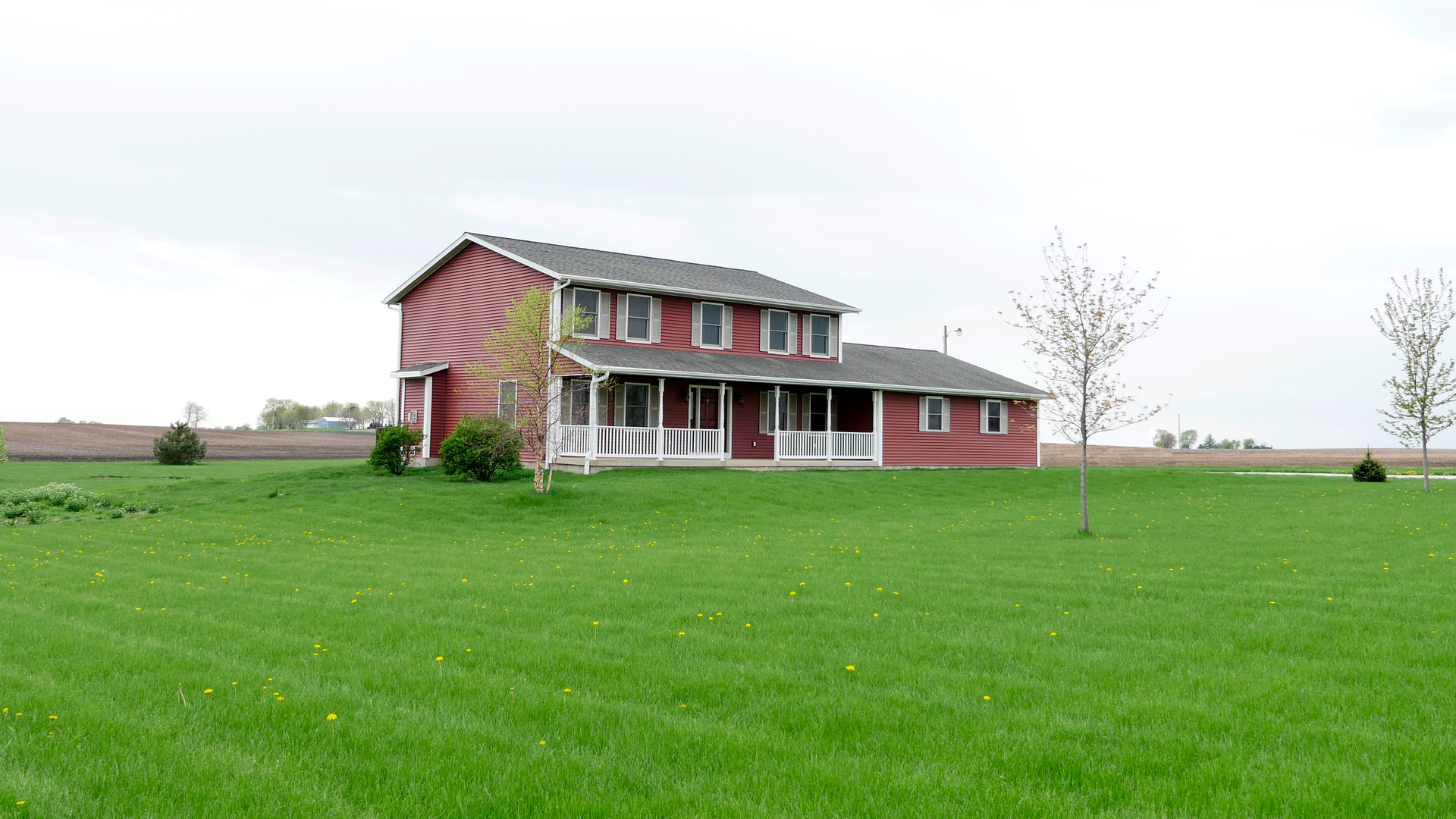 874 North 36th Road Utica, IL 61373 - Photo 13 of 14 a view of a house with a big yard