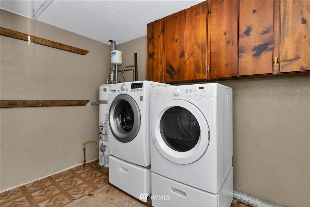 6639 Littlerock Road Southwest Tumwater, WA 98512 - Photo 13 of 34 Gallery Image 13