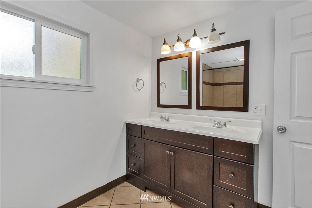 6639 Littlerock Road Southwest Tumwater, WA 98512 - Photo 32 of 34 Gallery Image 32
