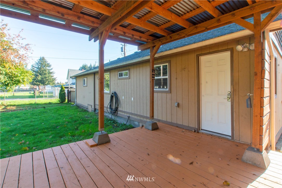 6639 Littlerock Road Southwest Tumwater, WA 98512 - Photo 6 of 34 Gallery Image 6