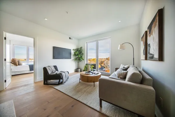 $809,999 | 66 Mcgrath, Unit 411, Quincy, MA 02169