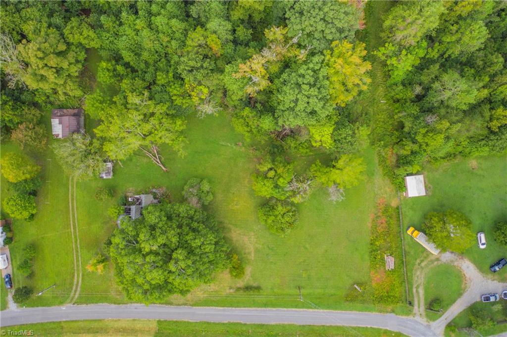 737 Joyce Circle High Point, NC 27265 - Photo 16 of 37