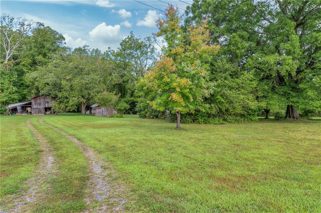 737 Joyce Circle High Point, NC 27265 - Photo 25 of 37
