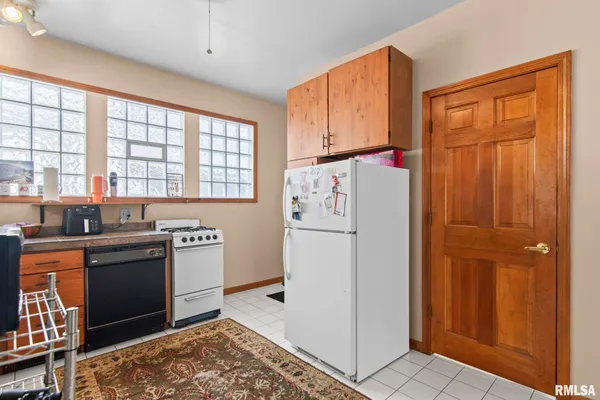 $100,000 | 612 South English Avenue, Springfield, IL 62704