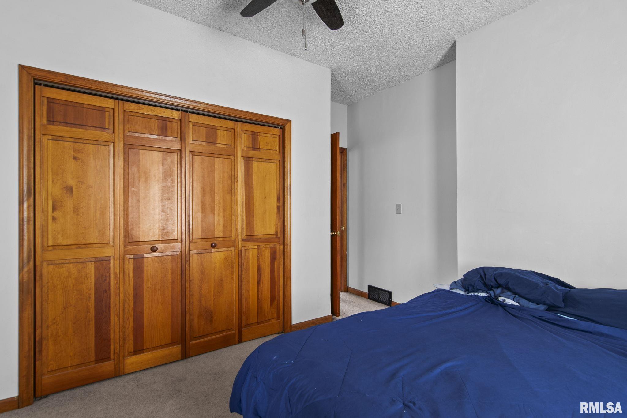 612 South English Avenue Springfield, IL 62704 - Photo 19 of 27