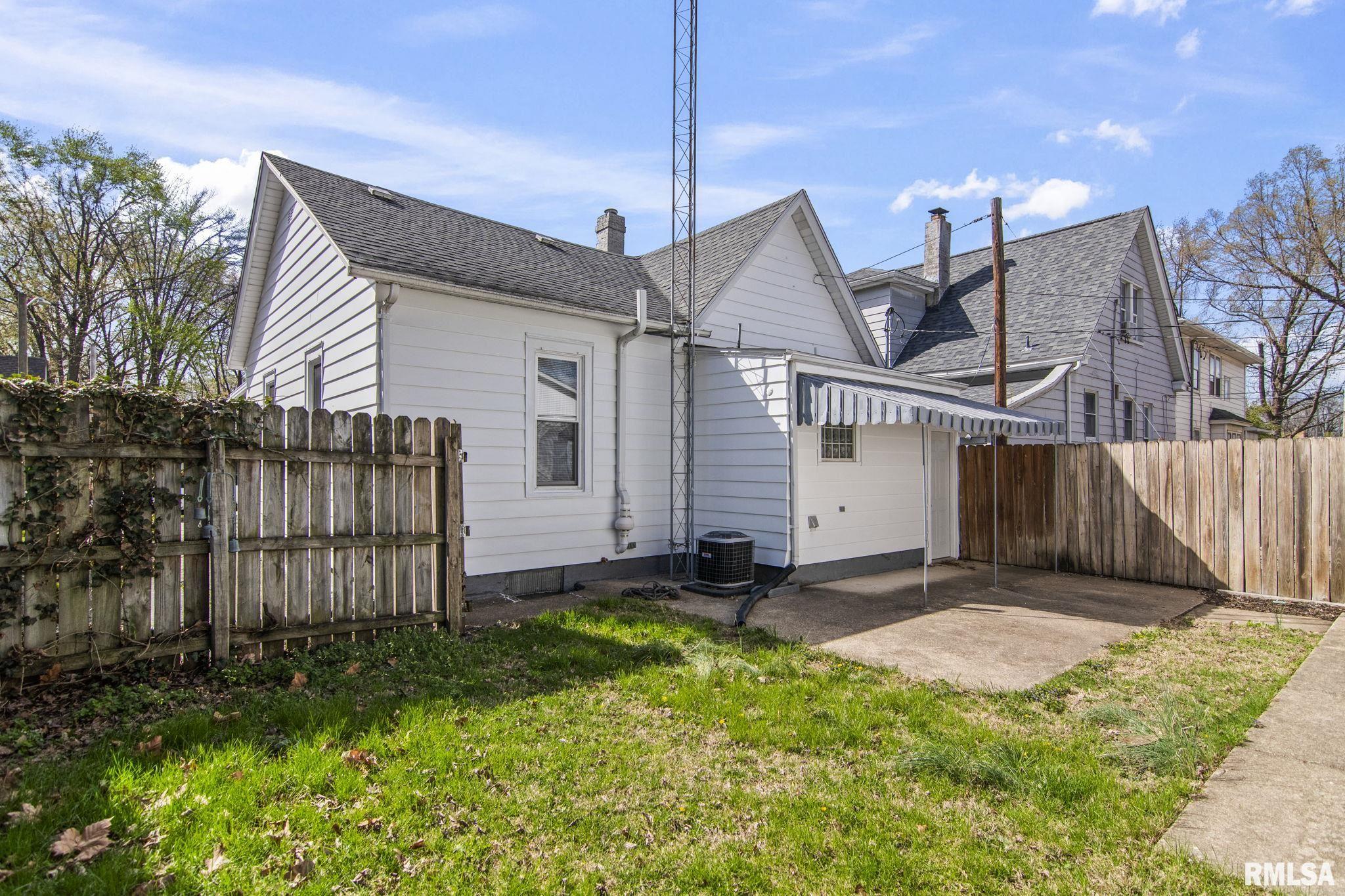 612 South English Avenue Springfield, IL 62704 - Photo 22 of 27