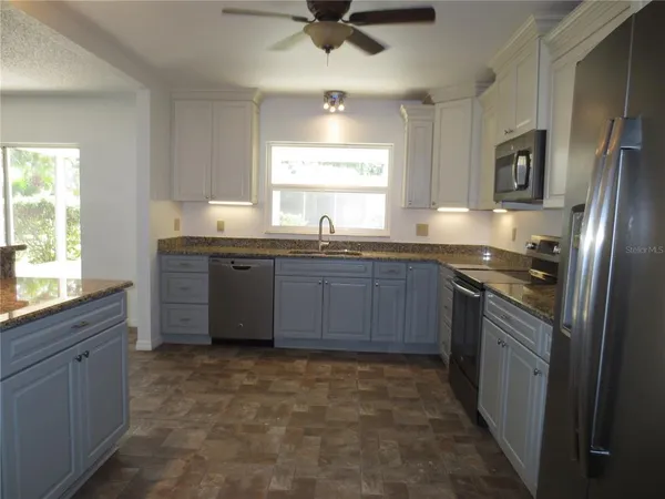 $2,600 | 2820 Lomond Drive, Palm Harbor, FL 34684