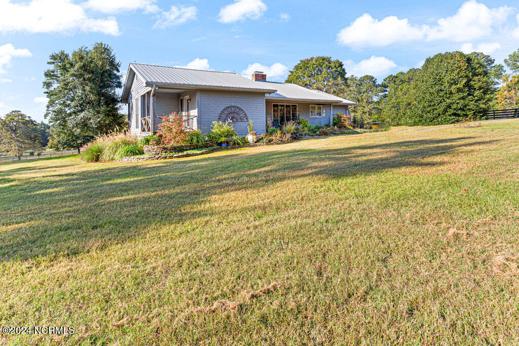 303 Goodwill Road Southern Pines, NC 28387 - Photo 50 of 106 303 Goodwill Rd-LR-JFP-43