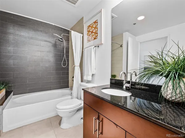 $2,050 | 891 14th Street, Unit 1905L, Denver, CO 80202