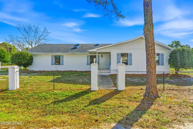 $1,200,000 | 224 East Lakeshore Drive, Panama City Beach, FL 32413