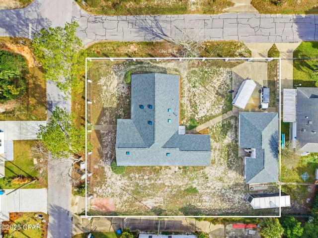$1,200,000 | 224 East Lakeshore Drive, Panama City Beach, FL 32413