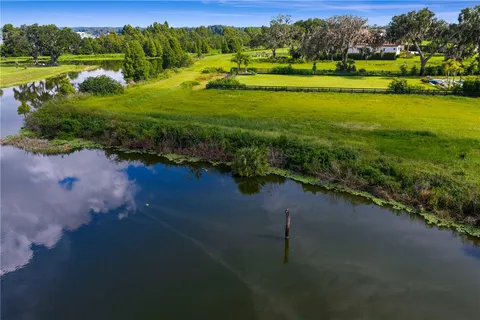 a view of an outdoor space