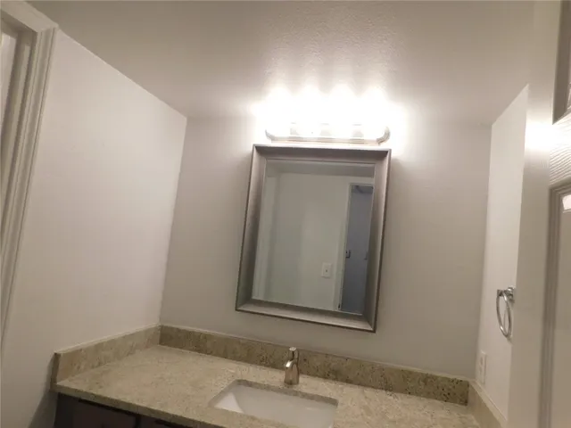 $1,195 | 1002 Fieldwood Drive, Unit B, Austin, TX 78758