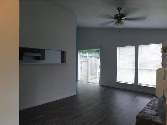 $1,195 | 1002 Fieldwood Drive, Unit B, Austin, TX 78758