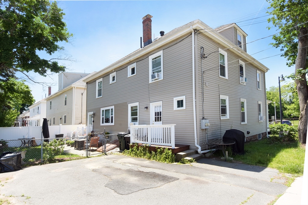 435 Cabot Street, Unit B Beverly, MA 01915 - Photo 4 of 35