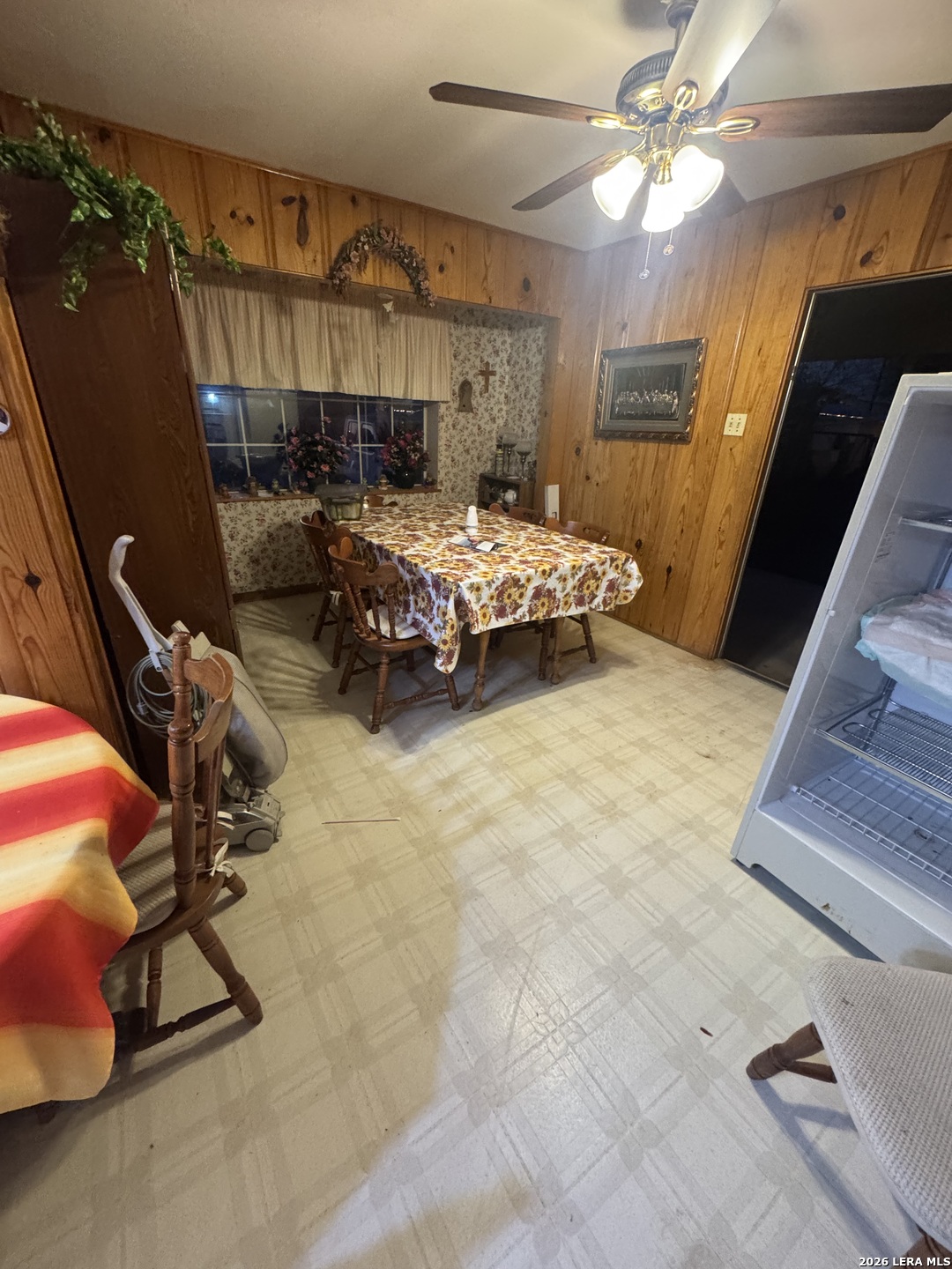 504 North Cedar Street Pearsall, TX 78061 - Photo 17 of 23 a bedroom with furniture and a mirror