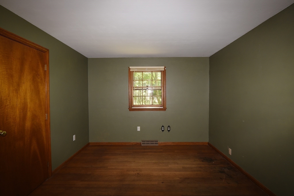 58 Carriage Road Hanson, MA 02341 - Photo 26 of 35