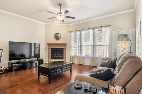 $492,500 | 1909 Nob Hill Court, Denton, TX 76210