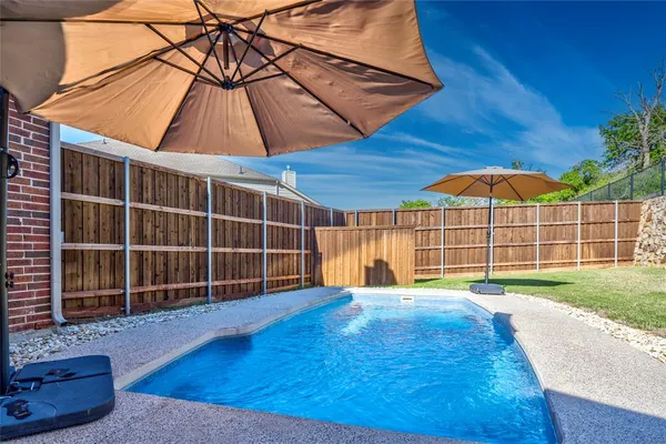 $492,500 | 1909 Nob Hill Court, Denton, TX 76210