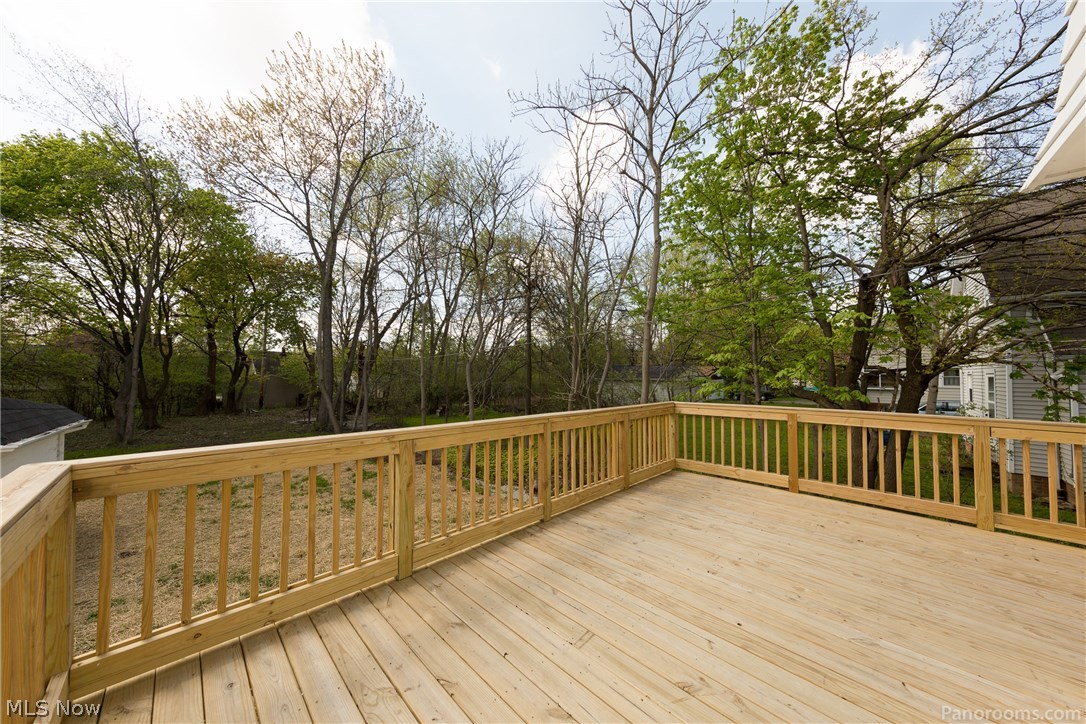 2638 Queenston Road Cleveland Heights, OH 44118 - Photo 32 of 35