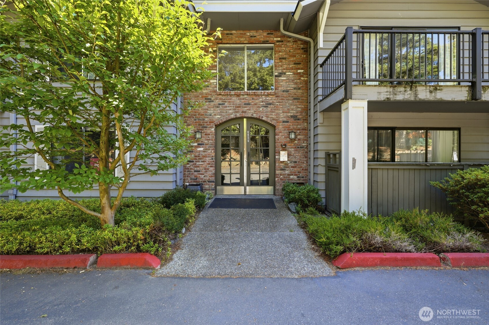 8025 234th Street Southwest, Unit 120 Edmonds, WA 98026 - Photo 1 of 31