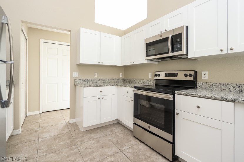 2157 Roanoke Road North Port, FL 34288 - Photo 4 of 15 Gallery Image 4