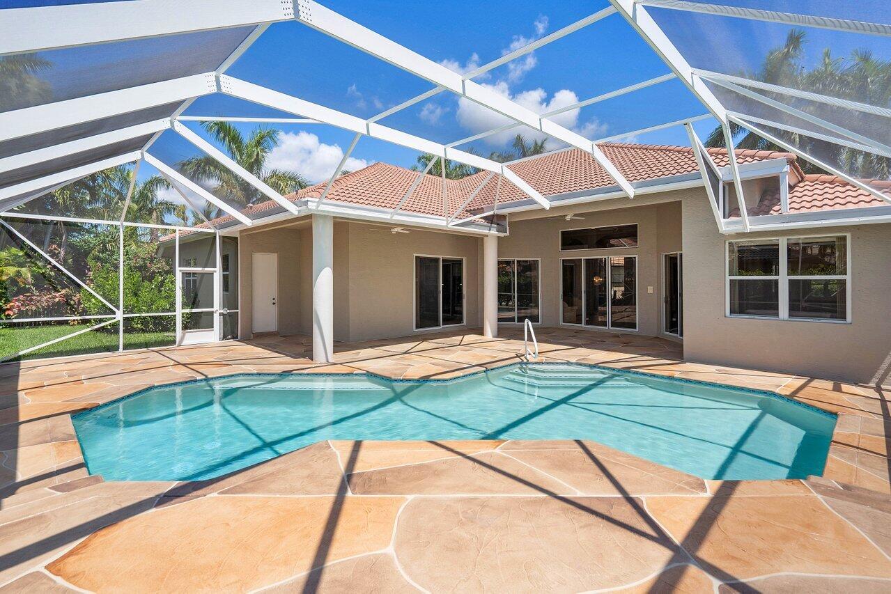 21175 Falls Ridge Way Boca Raton, FL 33428 - Photo 21 of 68 043-21175FallsRidgeWay-BocaRaton-FL-3342