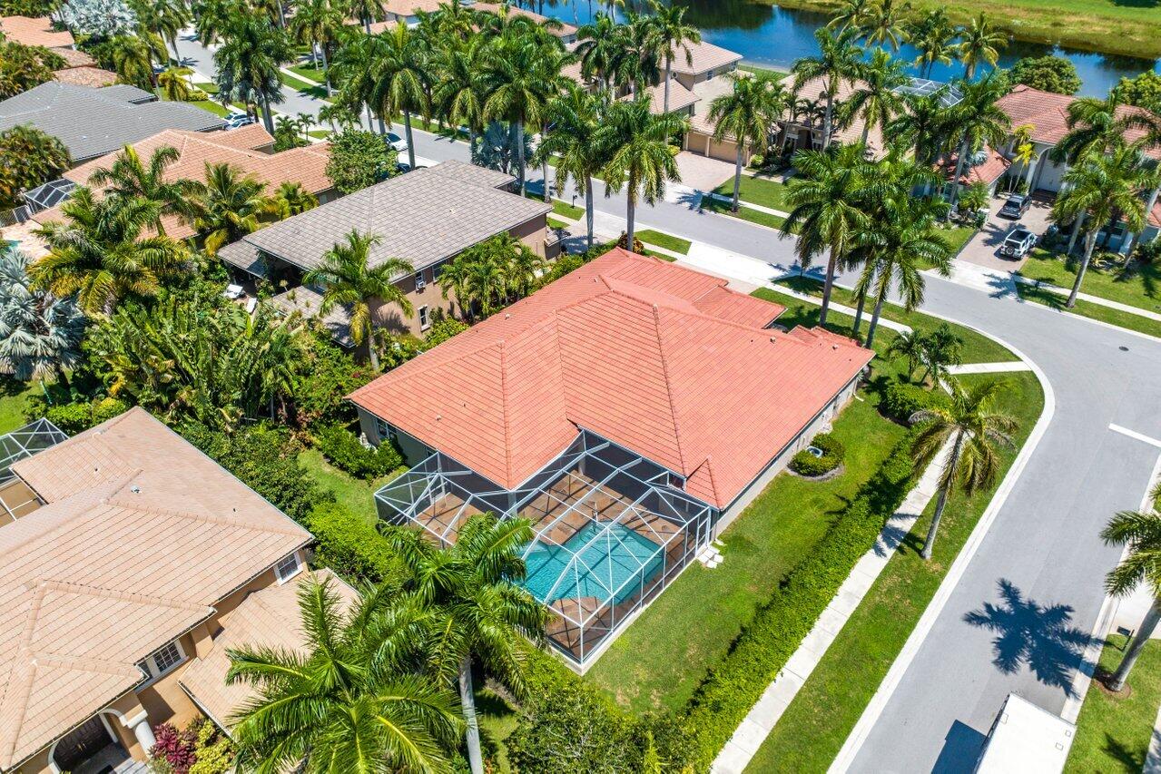 21175 Falls Ridge Way Boca Raton, FL 33428 - Photo 3 of 68 051-21175FallsRidgeWay-BocaRaton-FL-3342