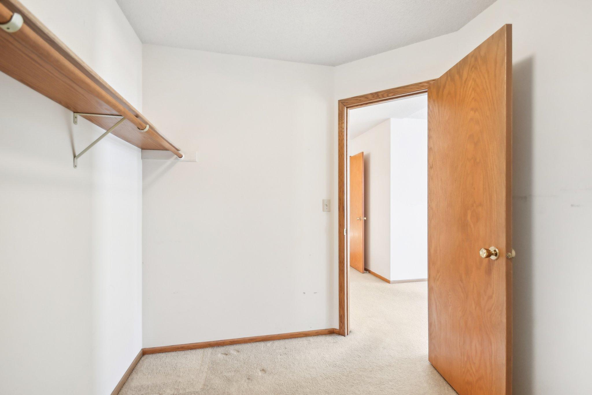 2513 Sumac Ridge White Bear Lake, MN 55110 - Photo 27 of 44 Gallery Image 27