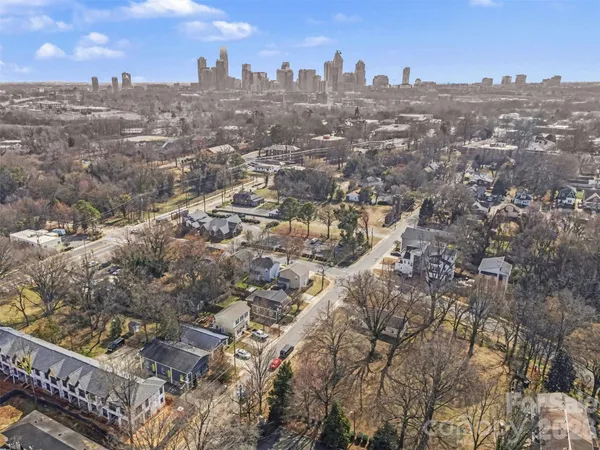 $399,000 | 506 Campus Street, Charlotte, NC 28216
