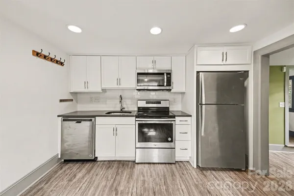 $399,000 | 506 Campus Street, Charlotte, NC 28216