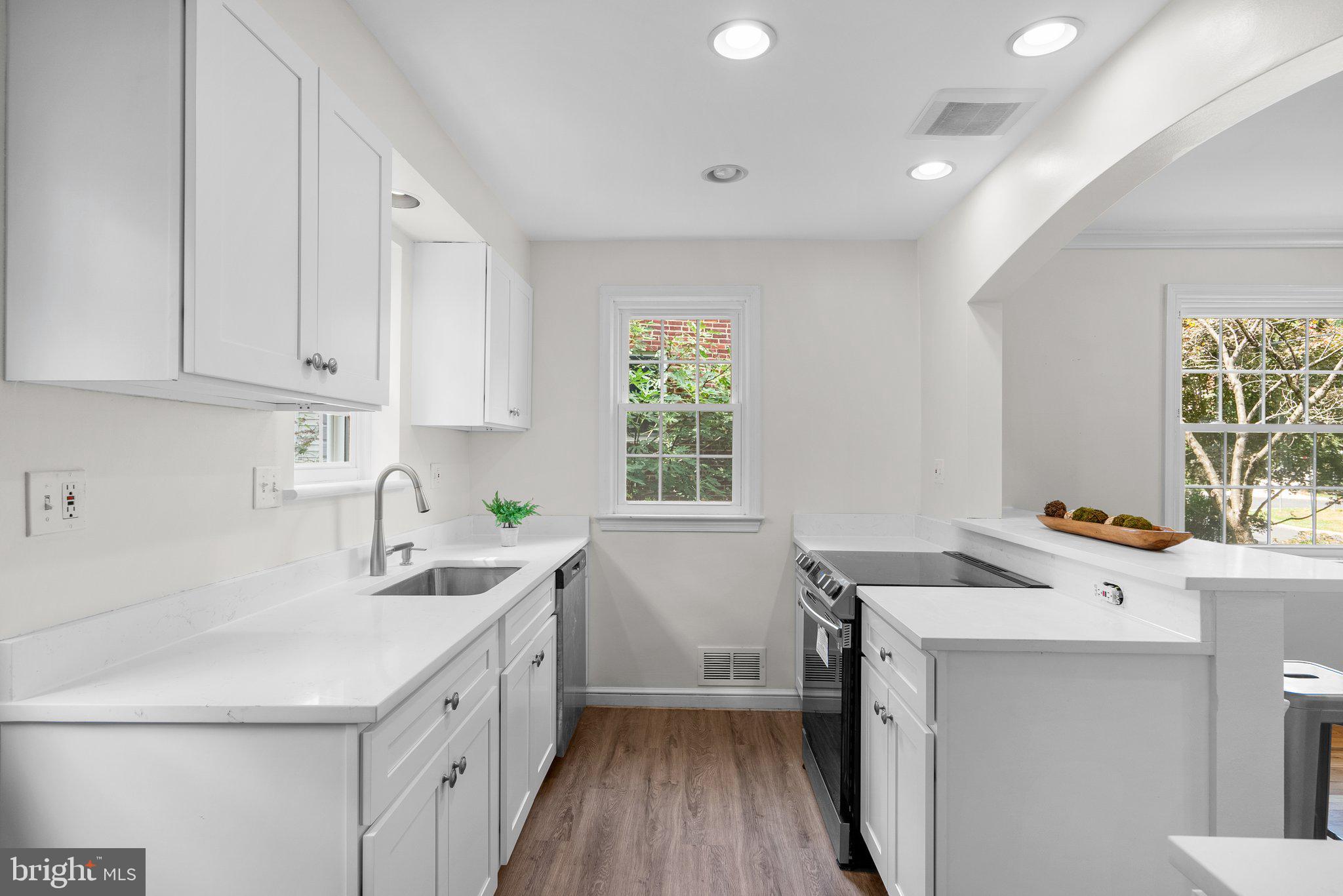 406 Williamsburg Drive Silver Spring, MD 20901 - Photo 16 of 49