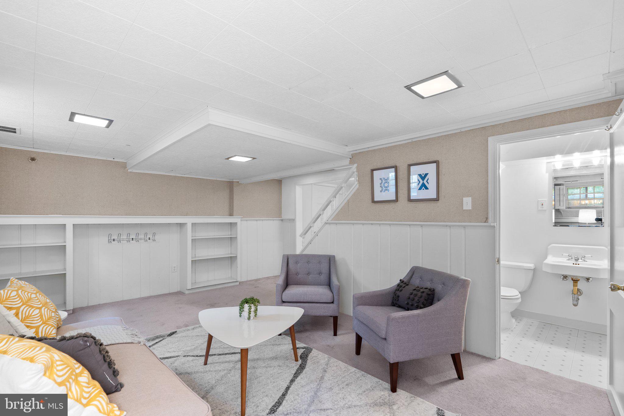 406 Williamsburg Drive Silver Spring, MD 20901 - Photo 32 of 49