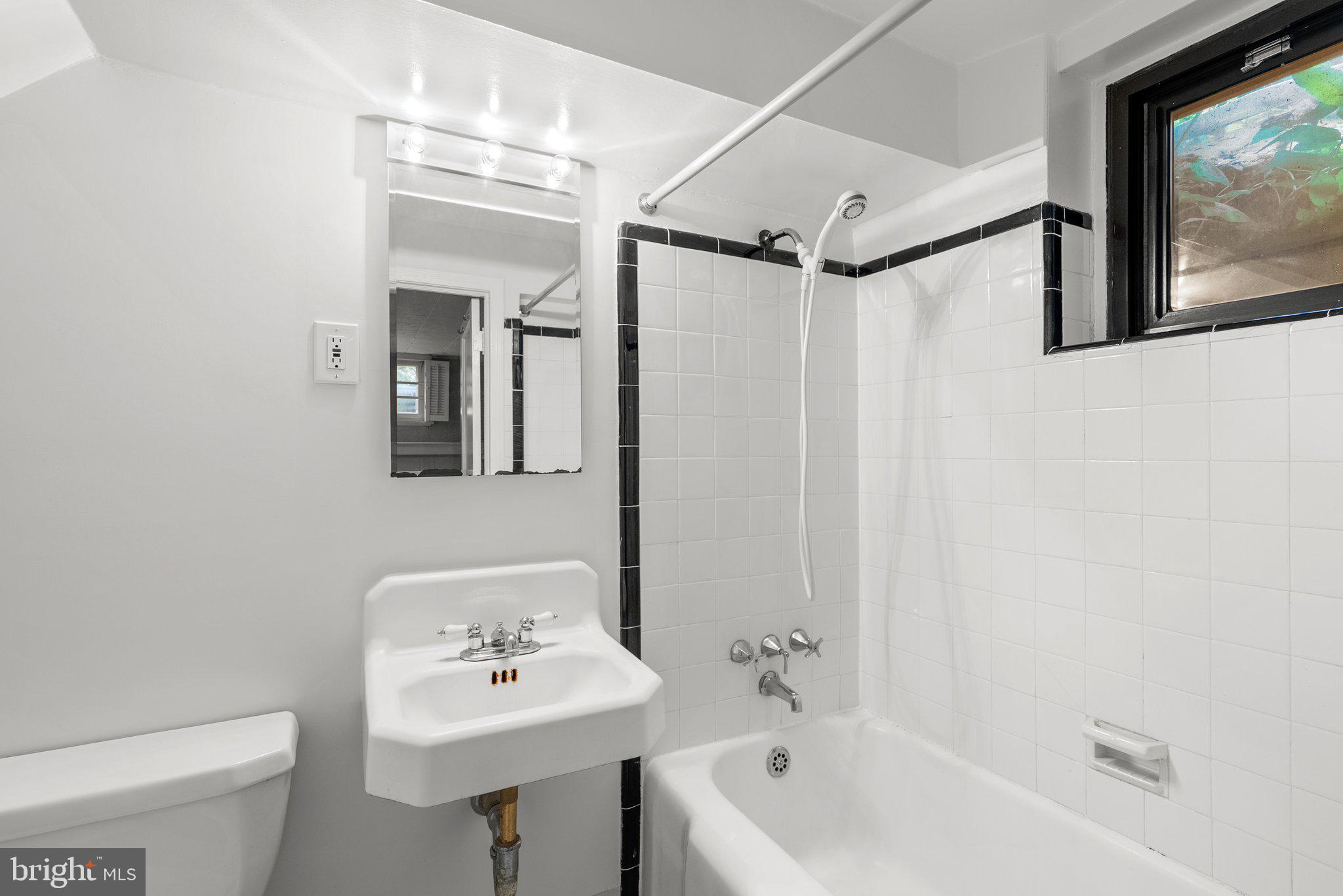 406 Williamsburg Drive Silver Spring, MD 20901 - Photo 34 of 49