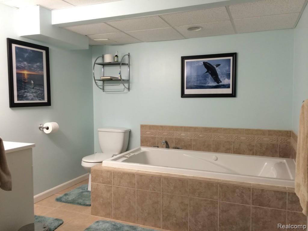 430 Merrimac Road Canton, MI 48188 - Photo 9 of 16 8.JPG