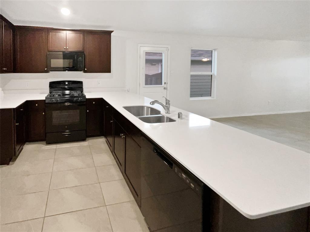 6267 Unbridled Drive Forney, TX 75126 - Photo 7 of 17