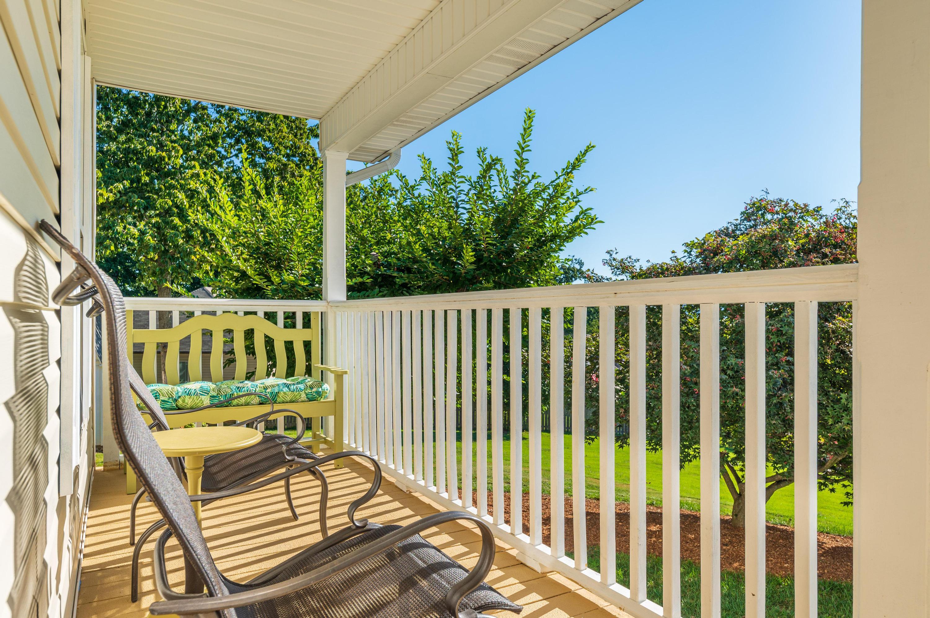 9942 Fielding Road Ooltewah, TN 37363 - Photo 12 of 38 Front Porch