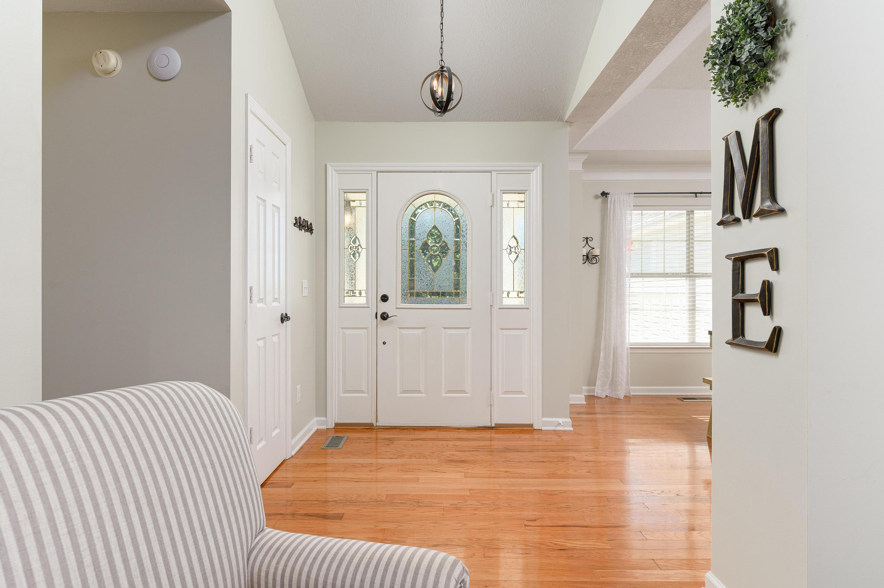 9942 Fielding Road Ooltewah, TN 37363 - Photo 15 of 38 Foyer