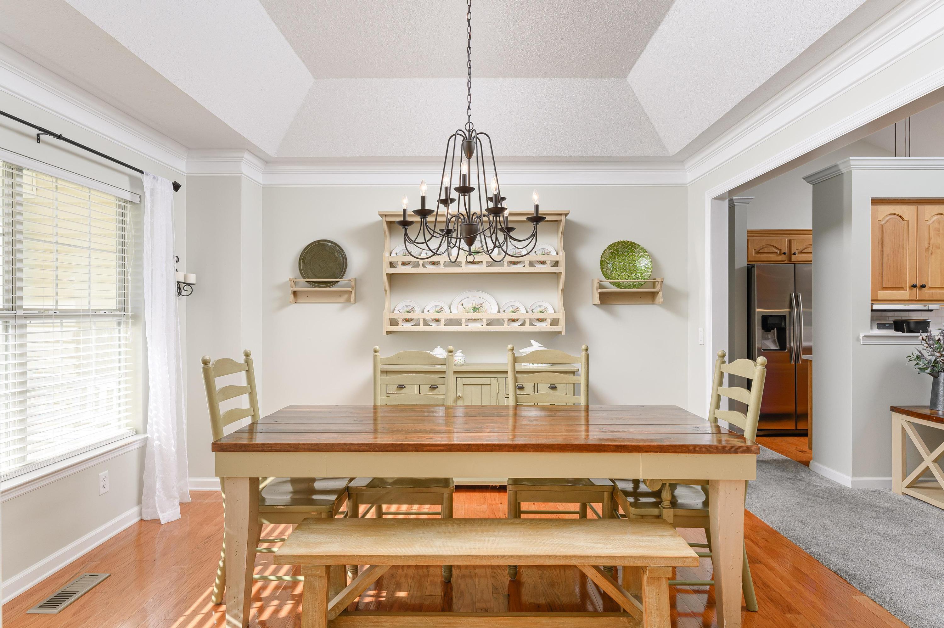 9942 Fielding Road Ooltewah, TN 37363 - Photo 17 of 38 Dining Room