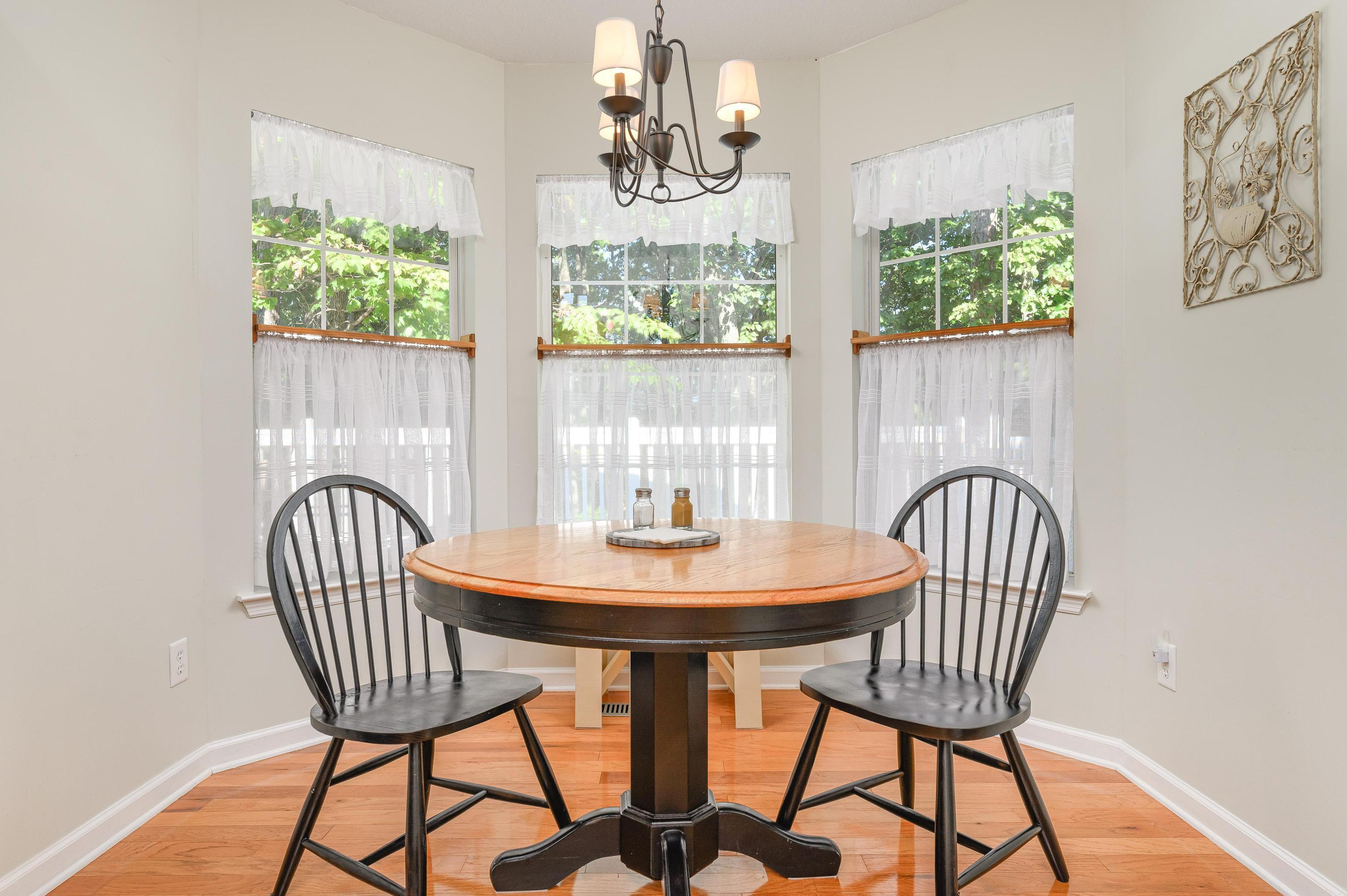 9942 Fielding Road Ooltewah, TN 37363 - Photo 24 of 38 Dining Nook
