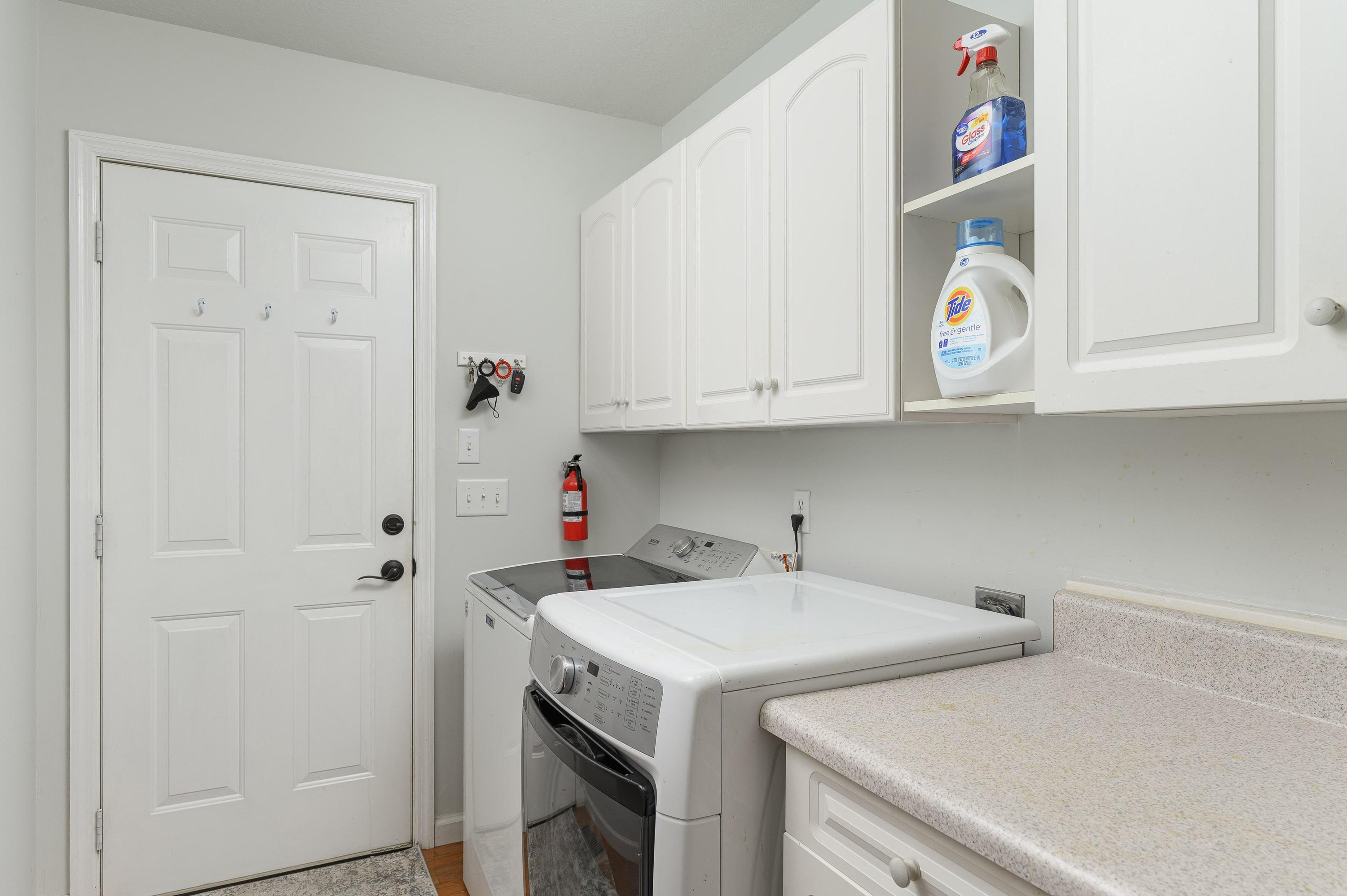 9942 Fielding Road Ooltewah, TN 37363 - Photo 27 of 38 Laundry