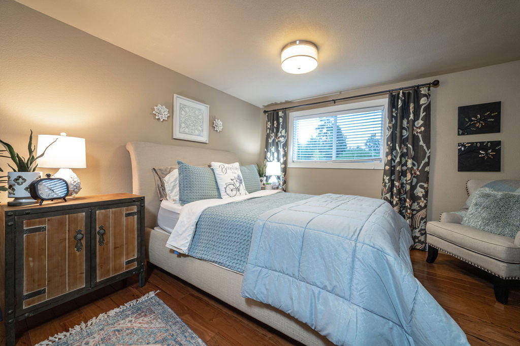 20227 Murphy Road Bend, OR 97702 - Photo 18 of 44 MicahFrazierPhotographyI-14