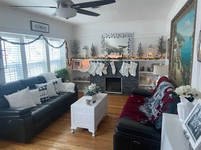 $1,800 | 3106 North Cicero Avenue, Unit 2, Chicago, IL 60641