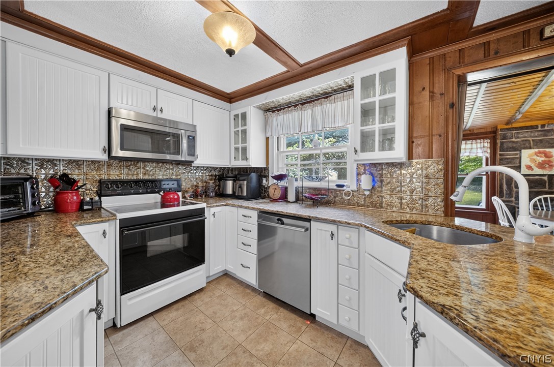 5352 Onondaga Road Syracuse, NY 13219 - Photo 16 of 49