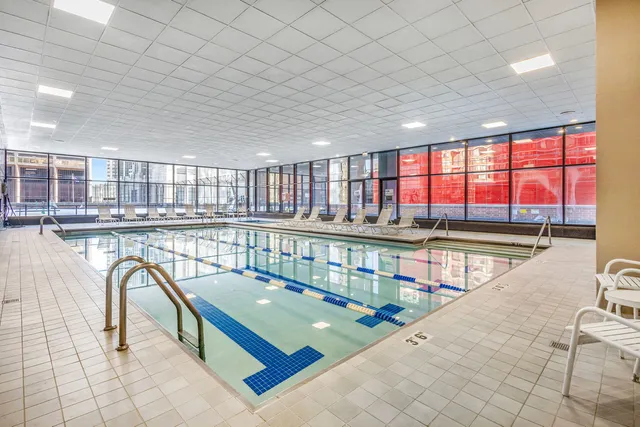 $249,100 | 211 East Ohio Street, Unit 2419, Chicago, IL 60611