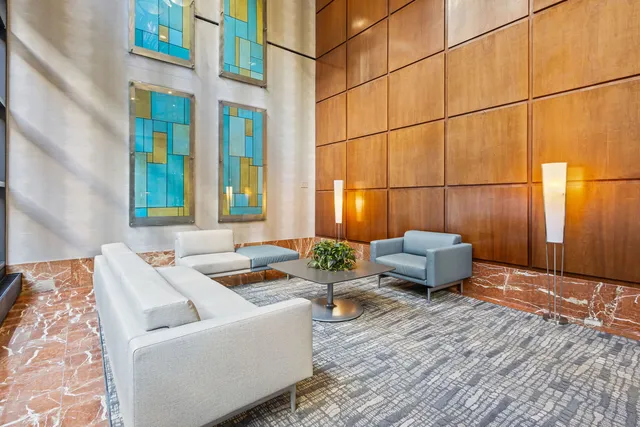 $249,100 | 211 East Ohio Street, Unit 2419, Chicago, IL 60611