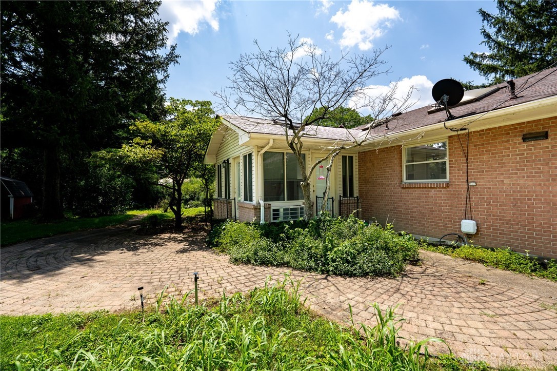 6044 Waterloo Road Dayton, OH 45459 - Photo 45 of 47 Gallery Image 45