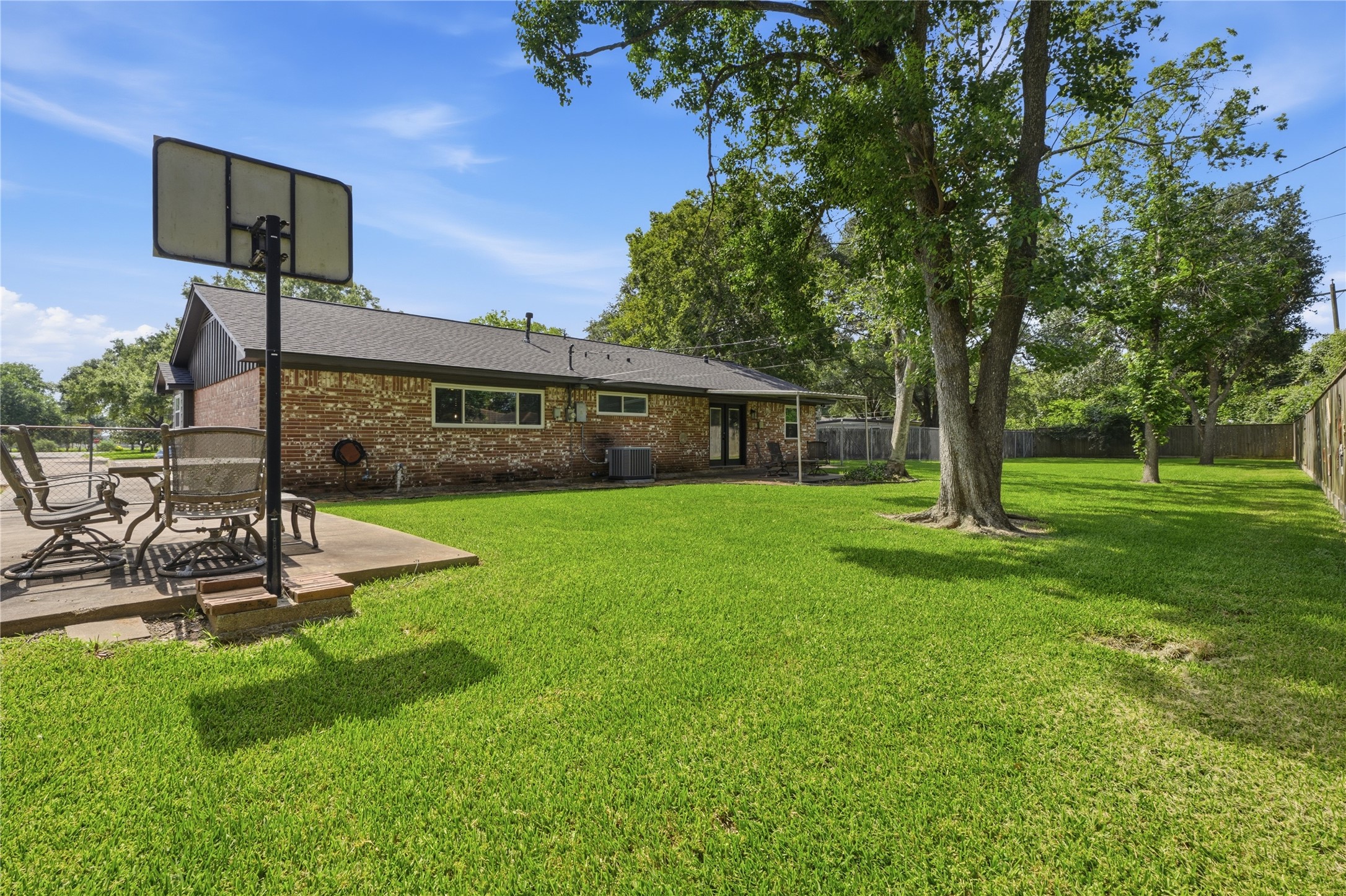 1400 Gardenia Circle Rosenberg, TX 77471 - Photo 6 of 34