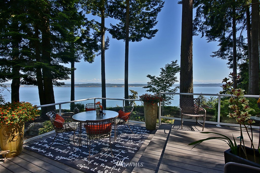 3295 Fox Spit Road Langley, WA 98260 - Photo 4 of 25 Gallery Image 4